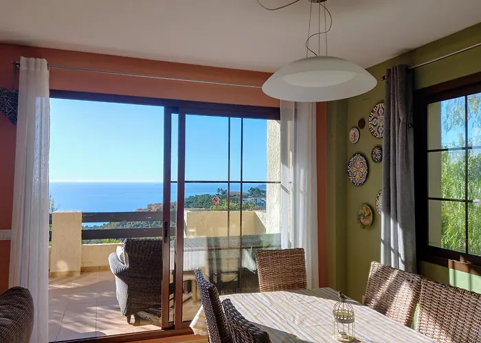 Olivos G 펜션 알테아